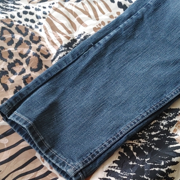 Levi's Classic Blue Denim Jeans Sz 30 X 30 - Picture 14 of 15